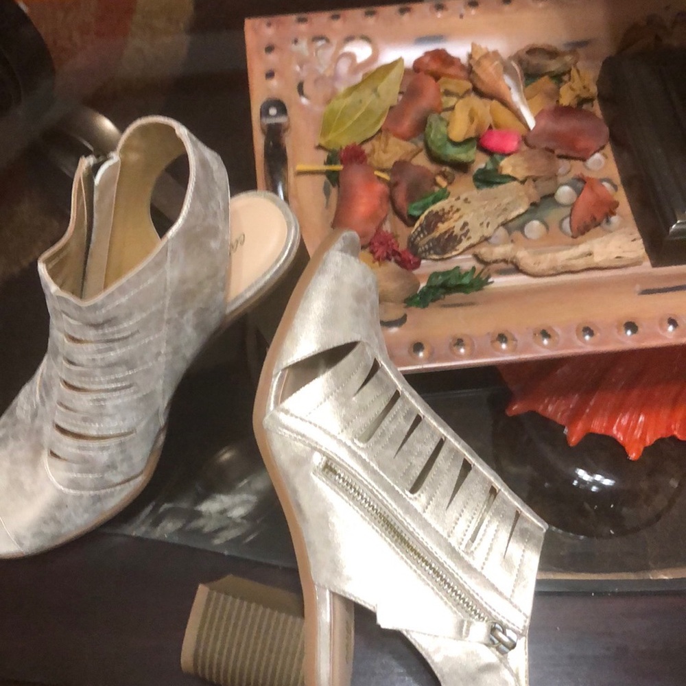 Gold Metallic shoes